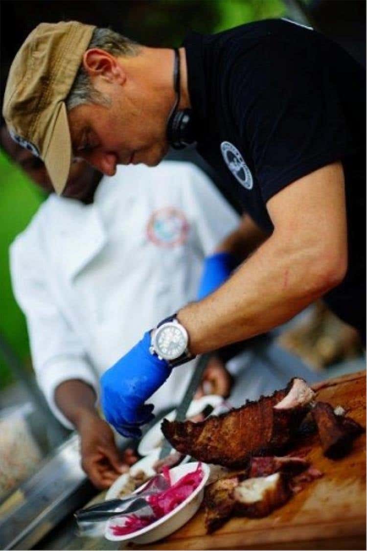 PHIL’S SLOW SMOKED AMERICAN BARBEQUE - Pulled pork, Smoked beef e Spare ribs